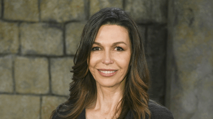 Finola-Hughes-GH-set