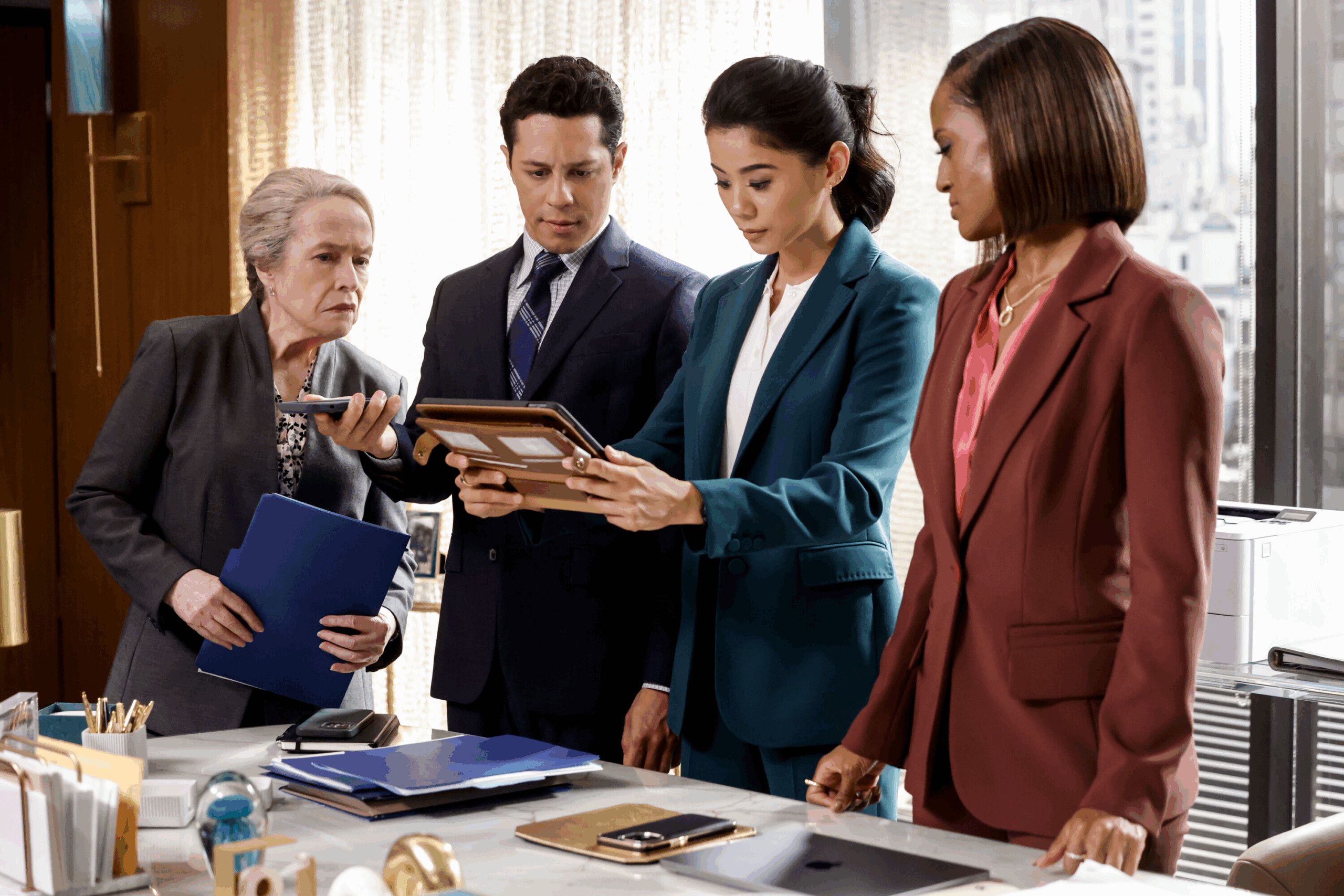 Matlock-Cast-Tease-Season-2-Is-E