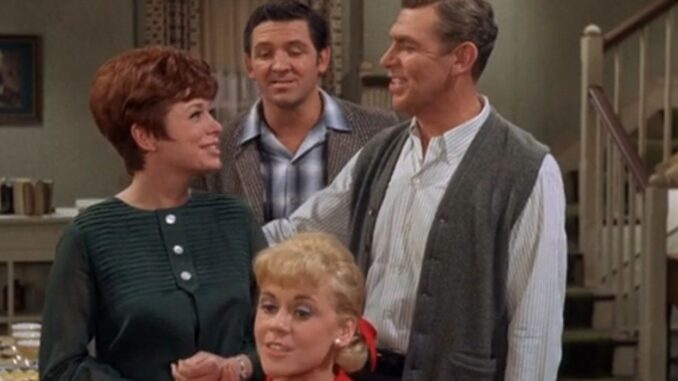 andy-griffith-show-cast-singing (1)