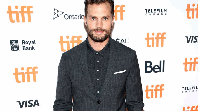 jamie-dornan-1-acaf592f943e4cd89 (1)