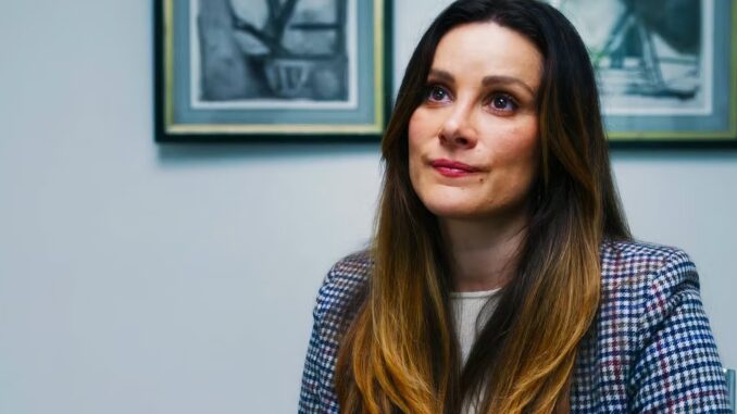 stefania-spampinato-as-carina-deluca-in-station-19-season-7-episode-7_11zon