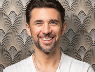 Billy Flynn Talks Shocking Twist, His Mom Being A Big Fan And Genoa City Antics!