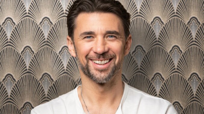Billy-Flynn-Talks-Shocking-Twist-His-Mom-Being-A-Big-Fan-And-Genoa-City-Antics-2025-06-24T014741.636Z.jpg Billy Flynn Talks Shocking Twist, His Mom Being A Big Fan And Genoa City Antics!