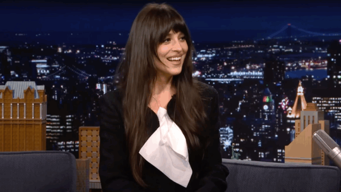 dakota-johnson-tonight-show-683f
