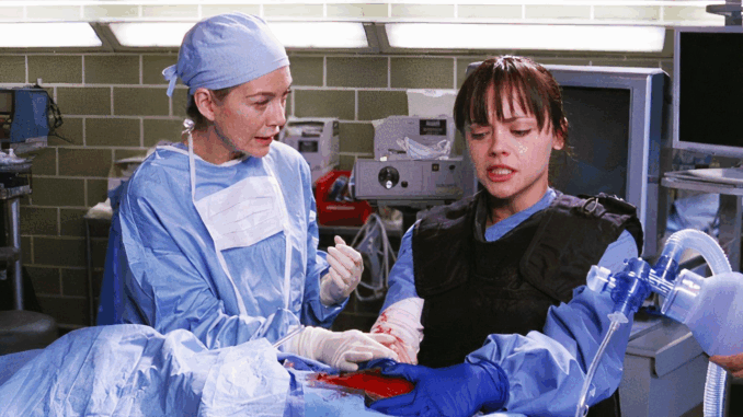 ellen-pompeo-as-meredith-and-chr