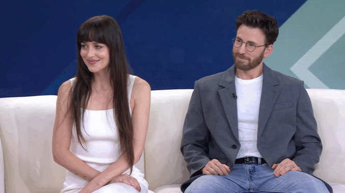 tdy_pop_8a_dakota_johnson_chris