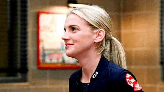 kara-killmer-as-brett-in-chicago