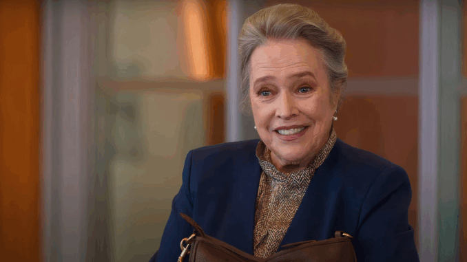 kathy-bates-as-matty-matlock-in
