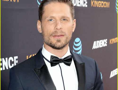 matt-lauria
