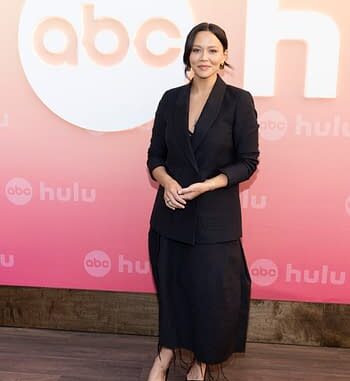 The-Rookie-Team-Shines-at-ABC-End-of-Summer-Soiree-with-Stunning-Appearances-2025-09-08T070354.939Z.jpg The Rookie Team Shines at ABC End of Summer Soiree with Stunning Appearances