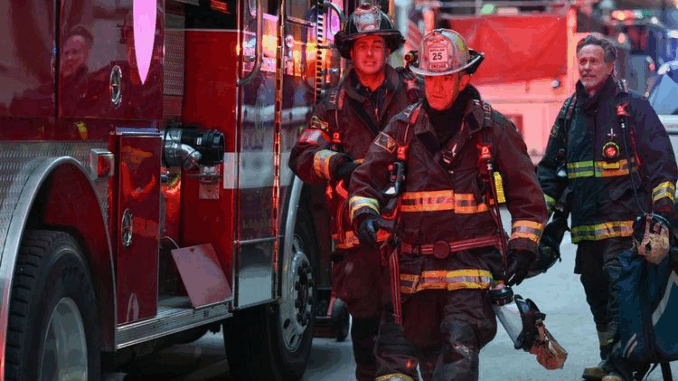 firefighters-in-the-one-chicago