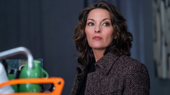 Big Move in FBI Franchise! Alana De La Garza Returns Home to the Main Series md11