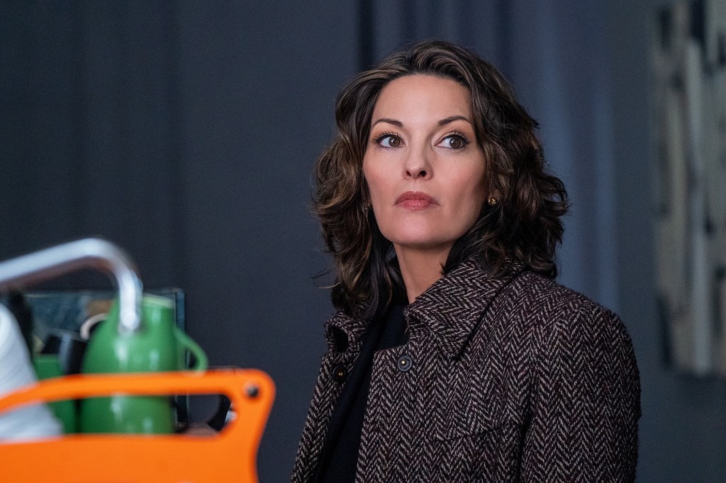 Big Move in FBI Franchise! Alana De La Garza Returns Home to the Main Series md11