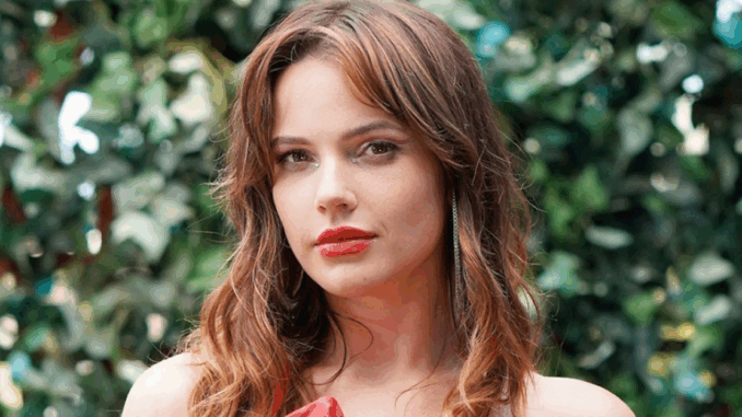 Cait-Fairbanks-YR-HW