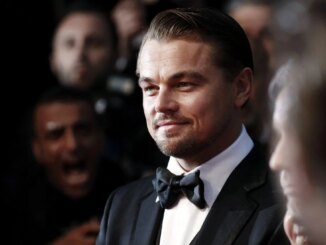 Leonardo DiCaprio’s First On-Screen Kiss Happened Long Before Titanic and It Was with a Male Co-Star md02