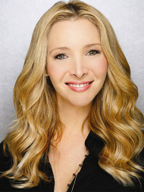 Lisa Kudrow bio 450x600