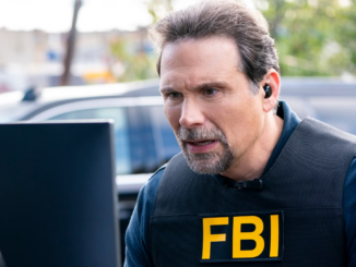 Jeremy sisto as jubal at a computer looking worried in fbi