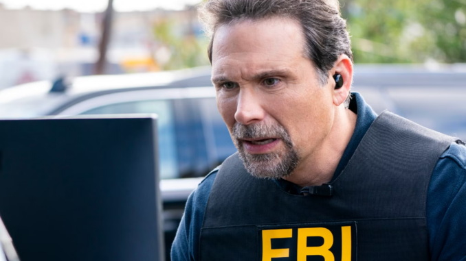 Jeremy sisto as jubal at a computer looking worried in fbi